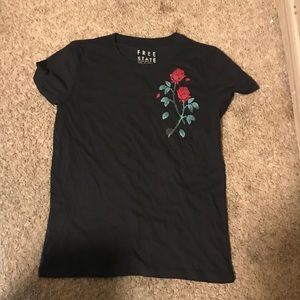 Black Aeropostale rose shirt